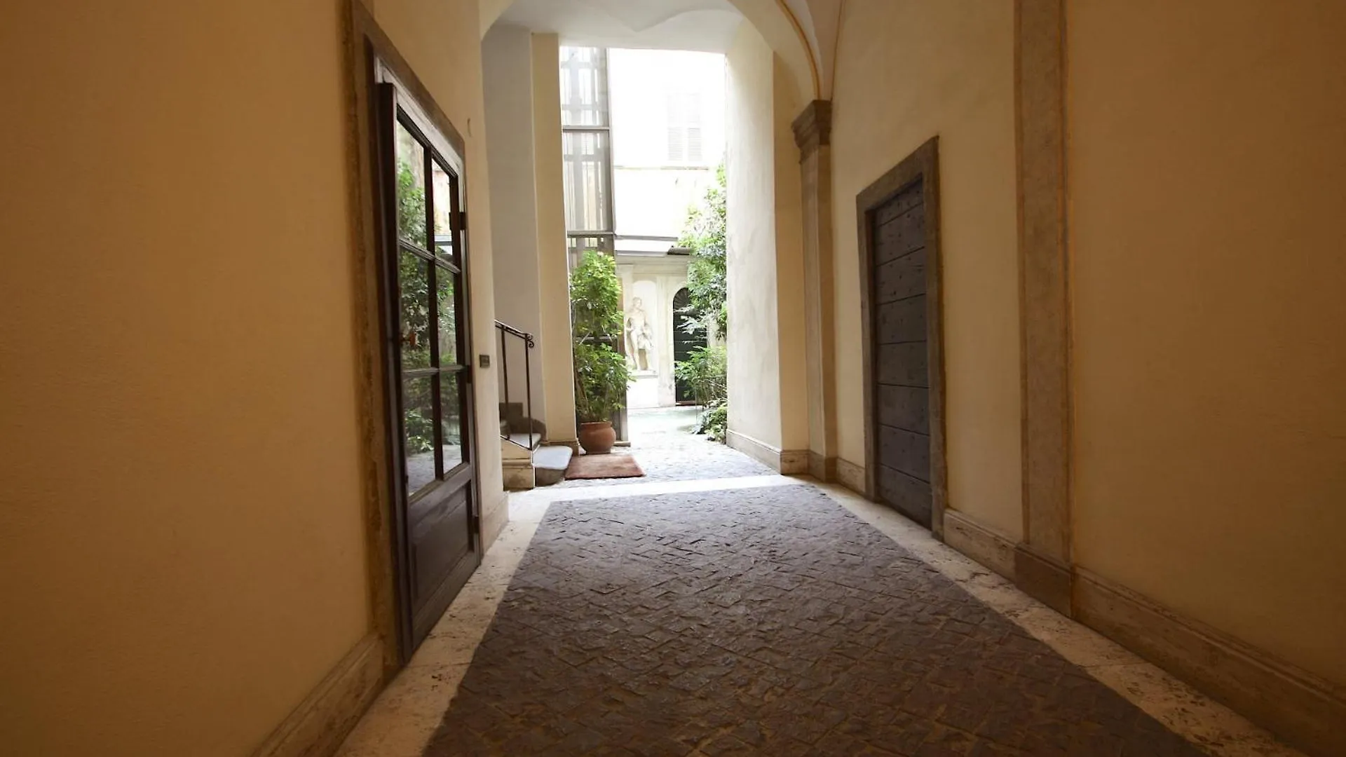 Navona Large 1Br Holiday House Rome 0*,  Italy
